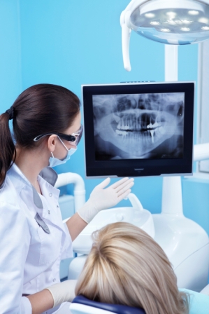Digital x-rays have many benefits. Your Naperville dentsits are proud to offer the most advanced 